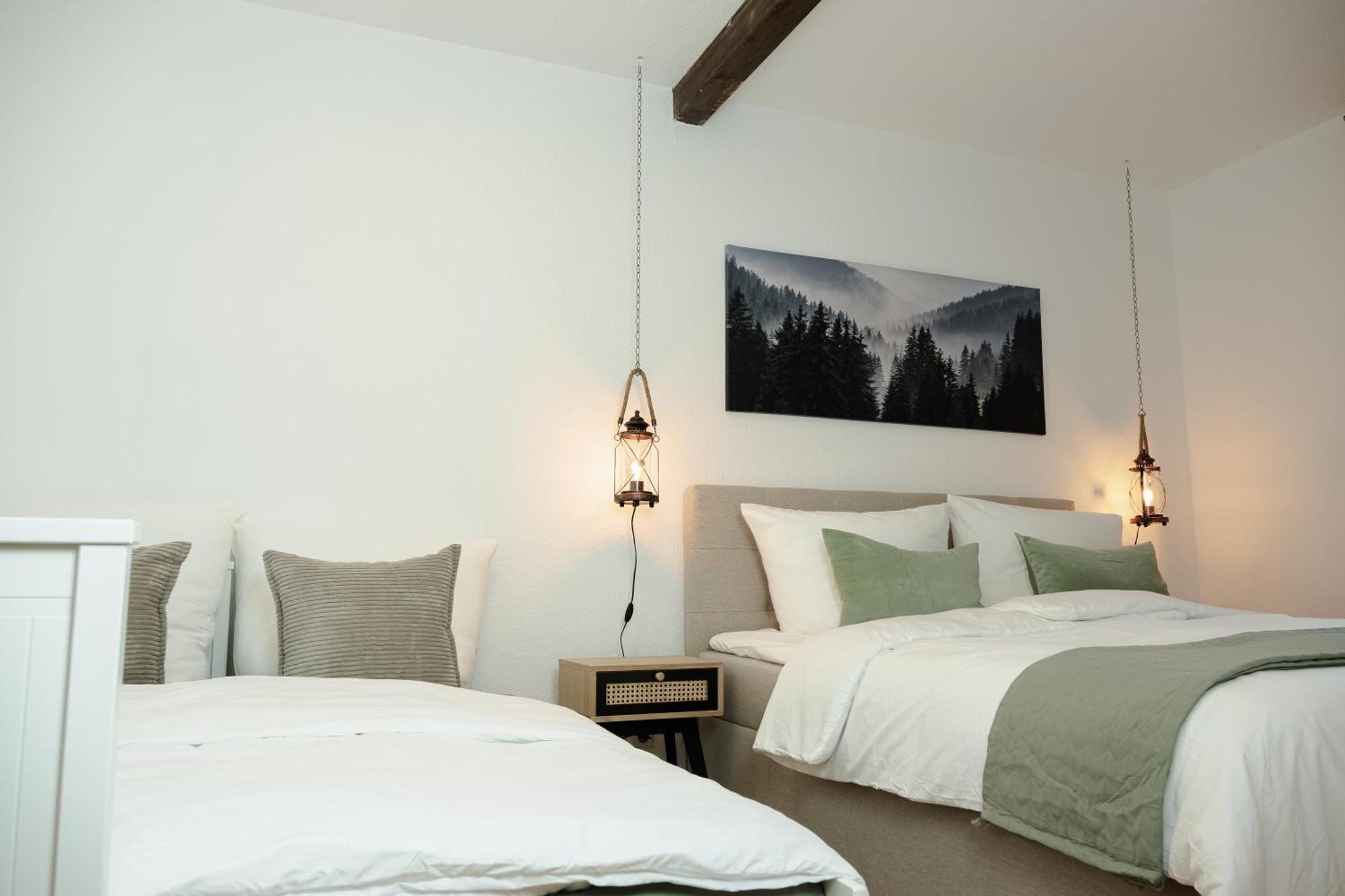 Jasta Homes Altstadt, Zentral, Ueberdachter Parkplatz, Netflix, Vollausstattung, Loft, Modern Und Komfort Hamelin Exterior photo